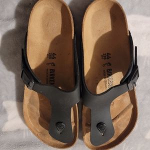 Birkenstock Gizeh Size 44 Black